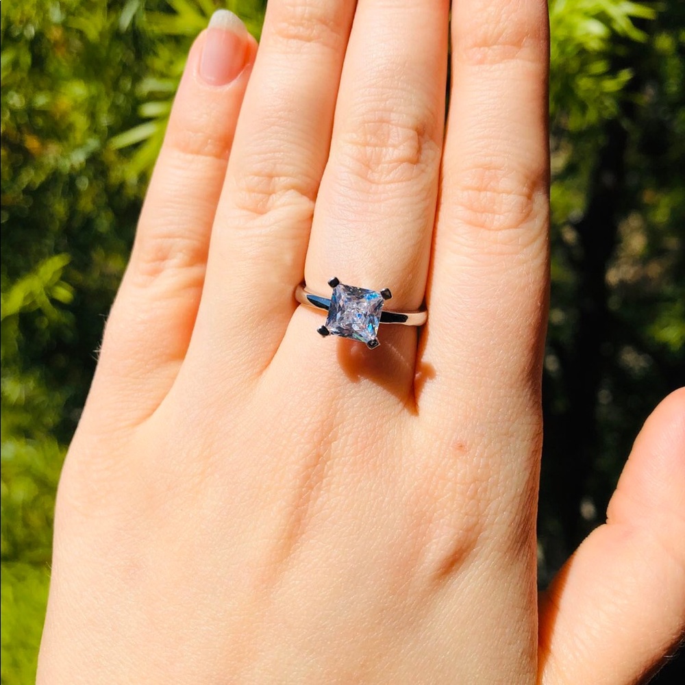 Diamond 18K White Gold Sterling Silver Ring - Picture 4 of 5